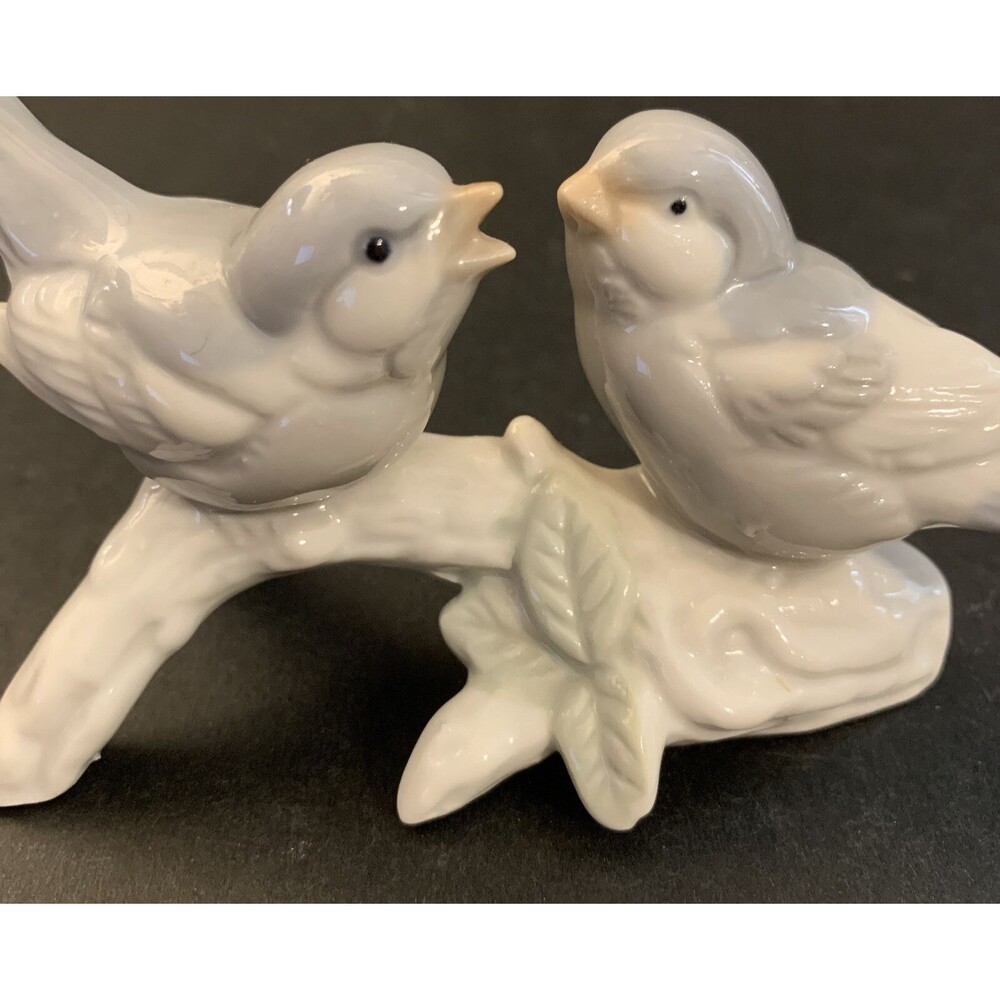Vintage Otagiri Two Birds on a Branch Figurine Japan Blue Gray OMC Japan - Picture 3 of 8